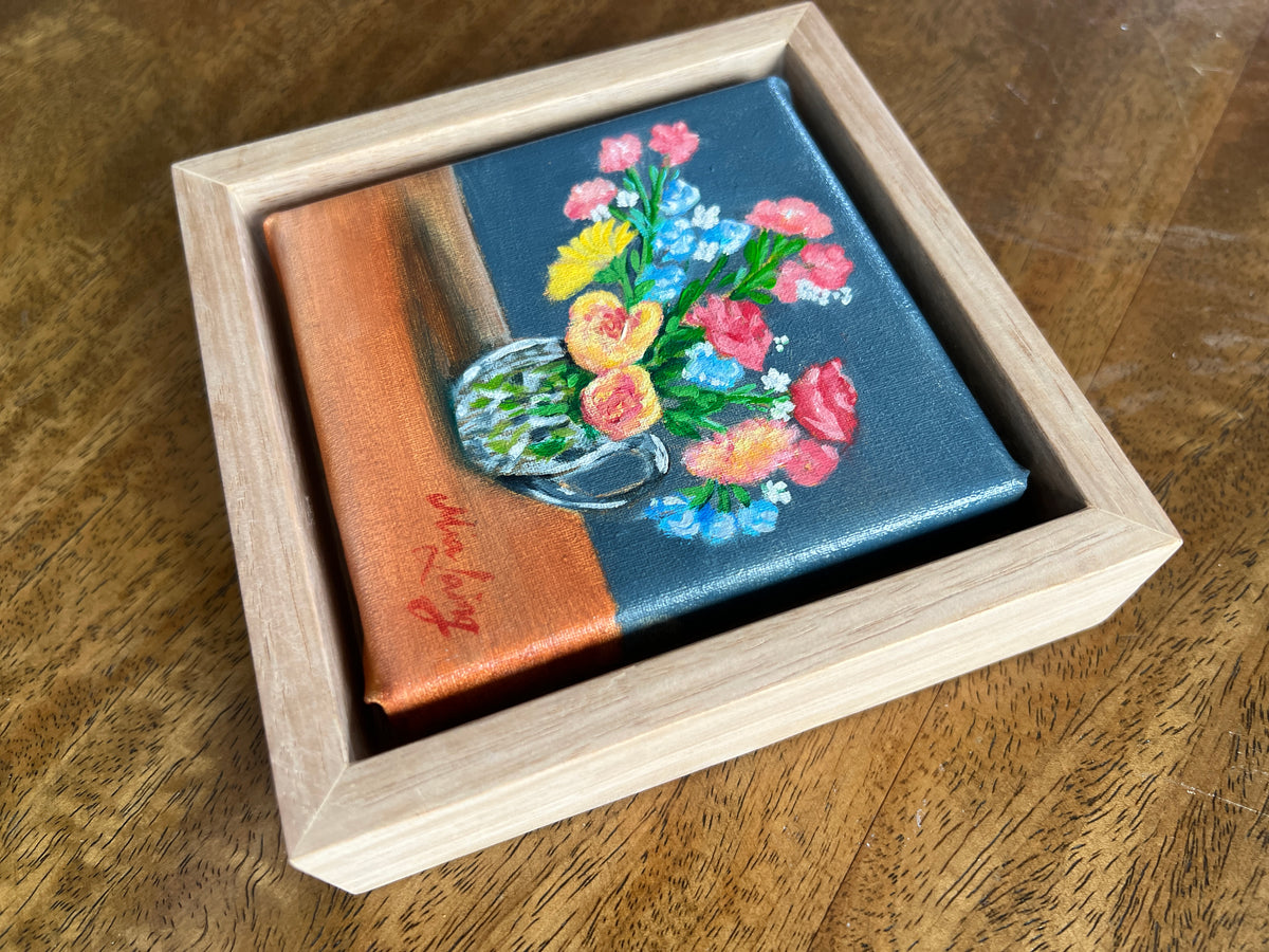 Little Things - A Little Painting Collection - Crystal Vase